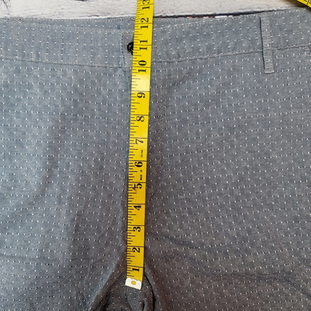 7 For All Man Kind Men’s size 40 Casual Check Flat Front Light Blue-Gray Shorts - Picture 9 of 10
